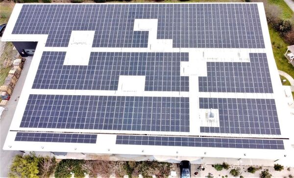 local commercial  CHATEAUNEUF SUR ISERE